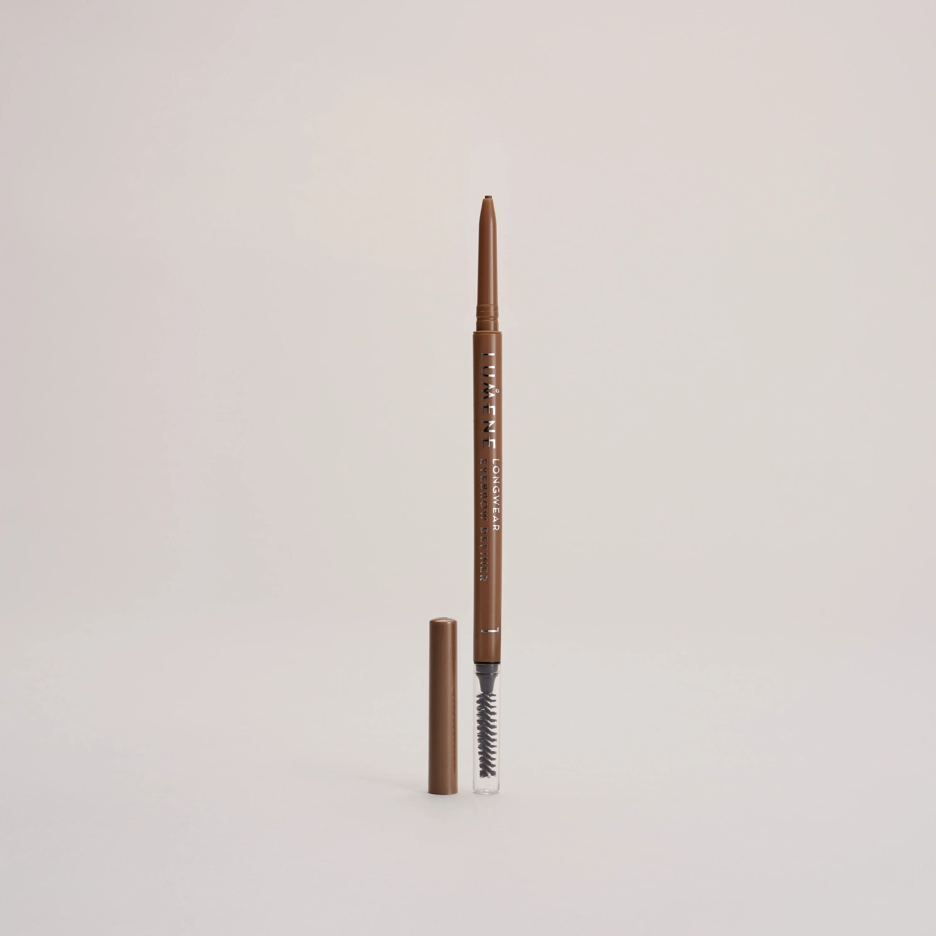Longwear Eyebrow Definer Kulmakynä - Image 3